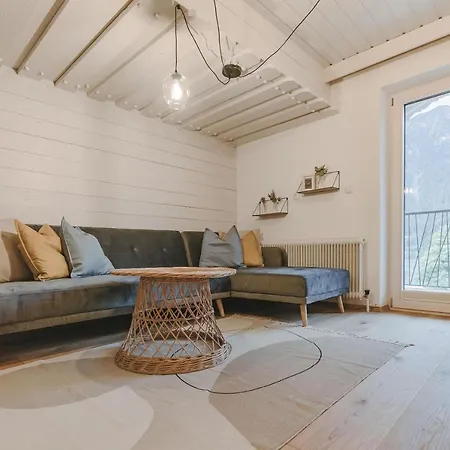 Seeblickwohnung Liesl 公寓 *