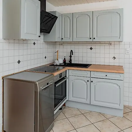 Seeblickwohnung Liesl *