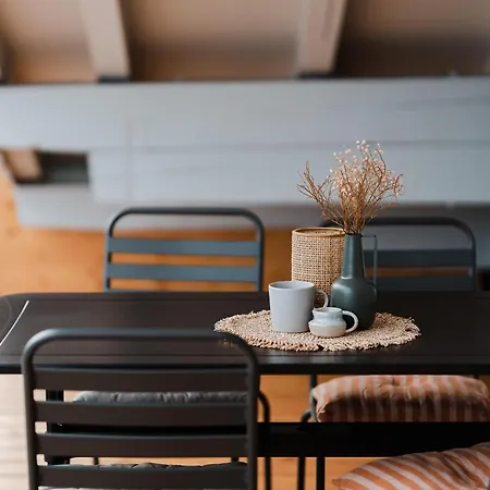 Seeblickwohnung Liesl Apartment *