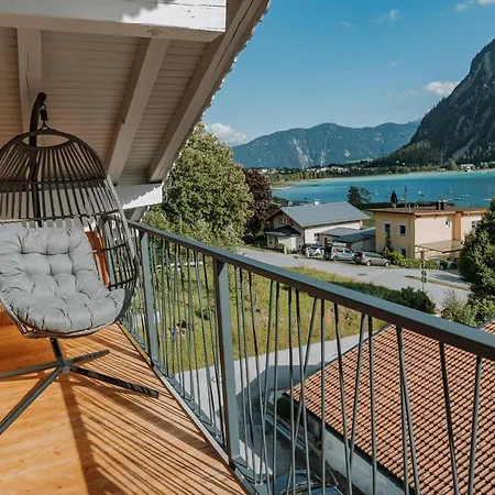 Seeblickwohnung Liesl Maurach (Achensee)